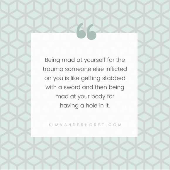 Paperback (new) - Dear One: 100 Days of Encouragement for the Hopeful and Weary - Picture 7 of 9